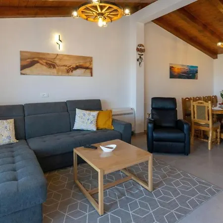 House Vidovic By Guide *